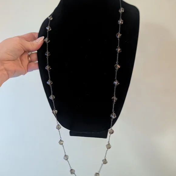 Vintage Grey Glass Beaded Necklace - Picture 3 of 7